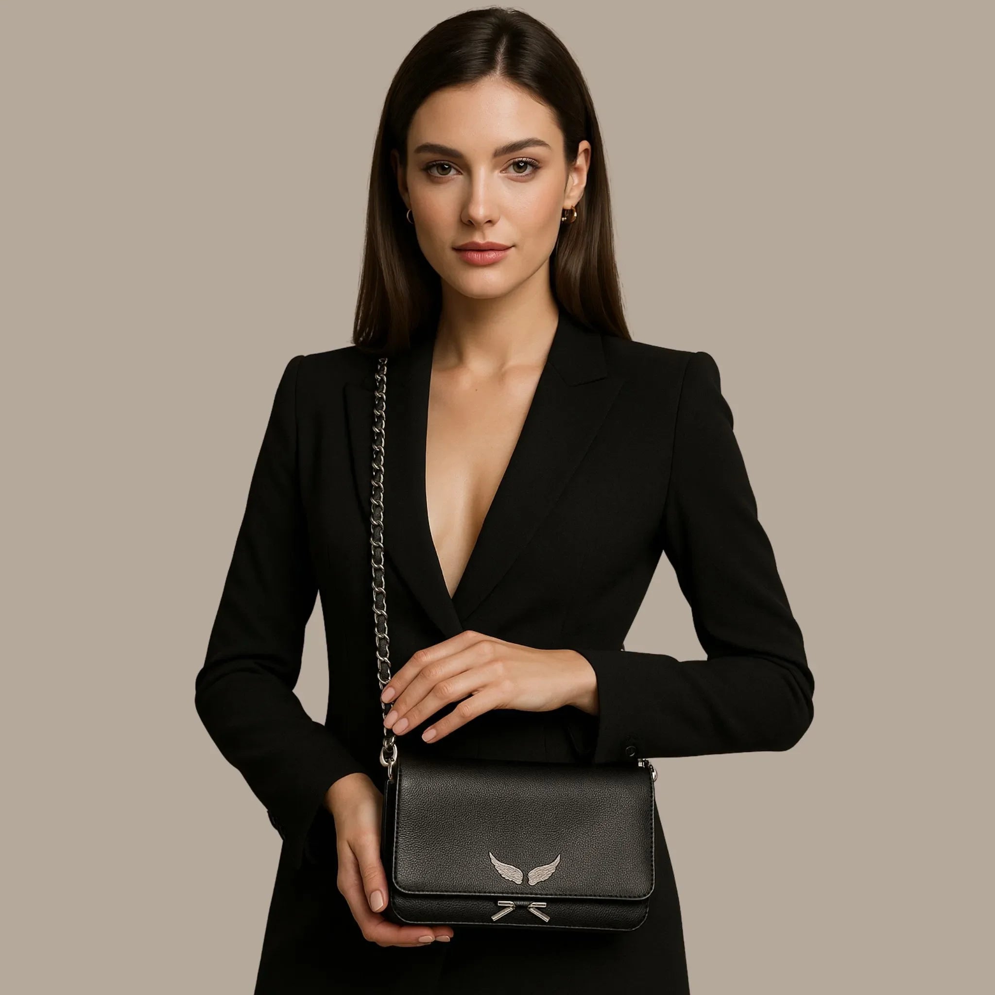 Bolsa Feminina Estilo Rock Paris - Couro Premium Linha Europeia Zarai&V
