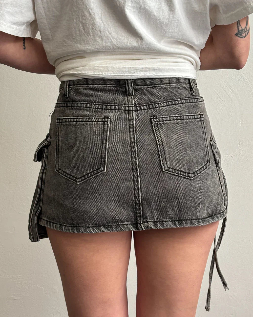Saia Jeans Curta Kospy Feminina