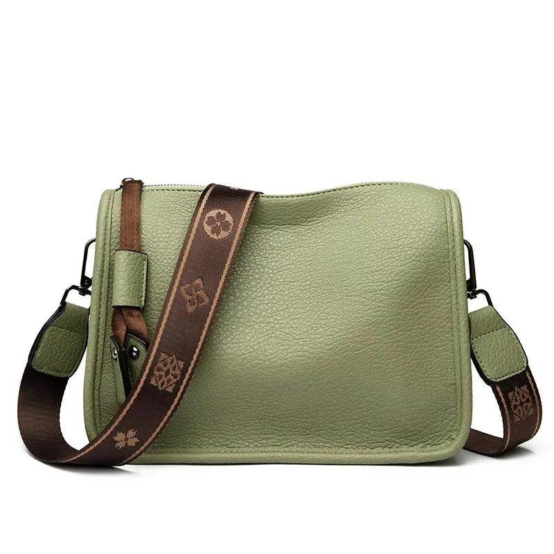 Bolsa Feminina Transversal de Couro Infinity - Zarai