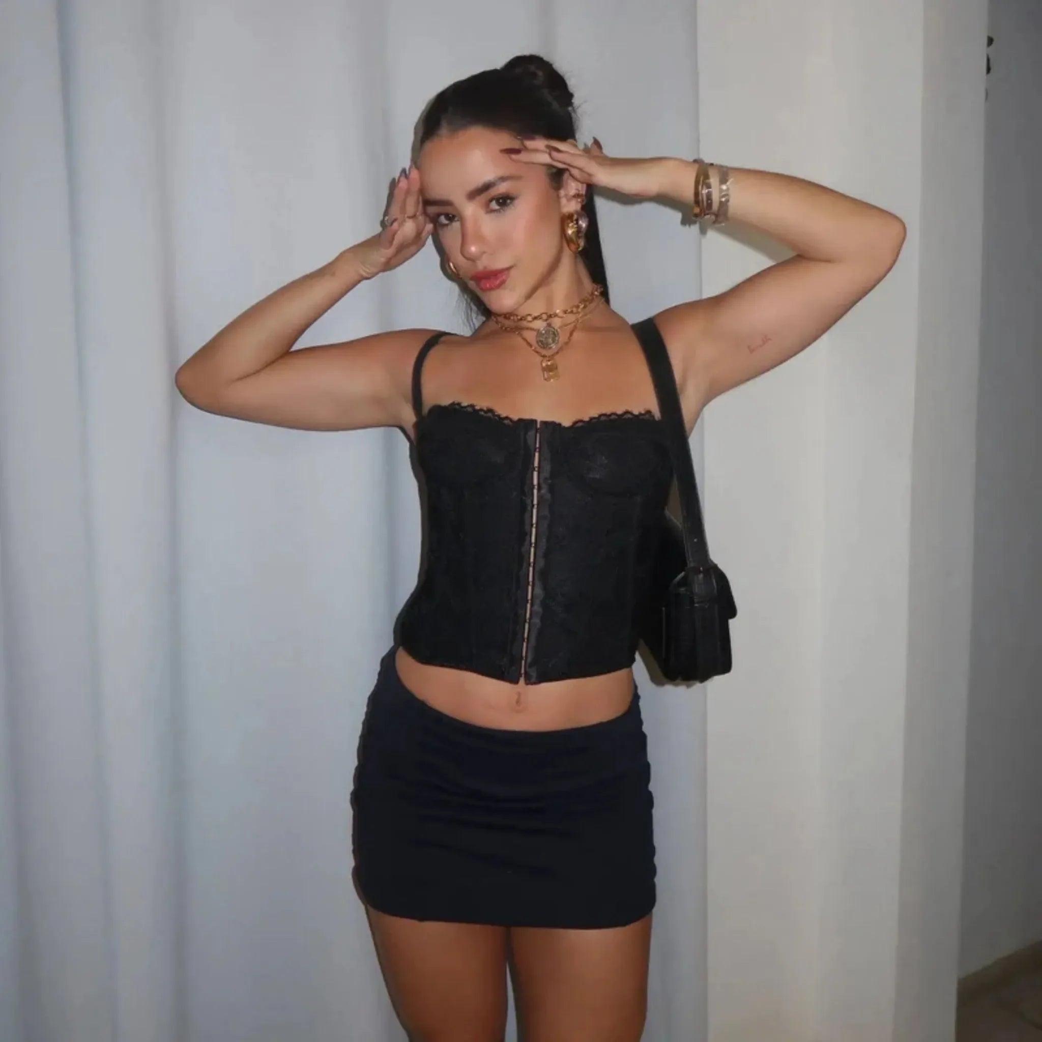 Corset Belle Éclipse – Encanto em Renda