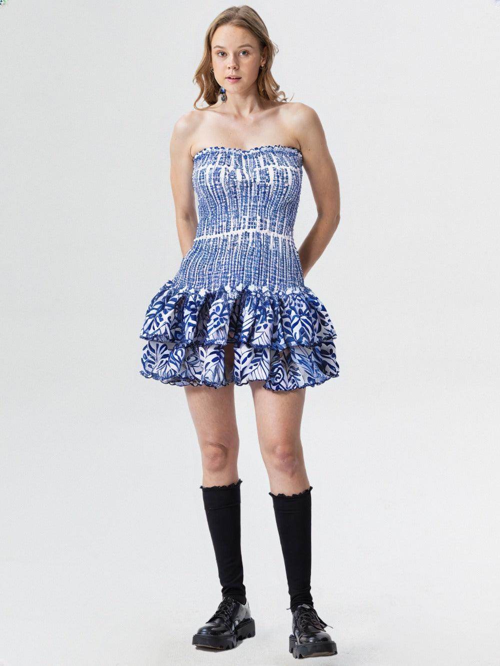 Modelo com vestido leve casual Zarai